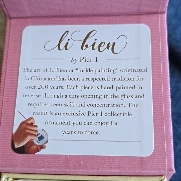 Pier 1 Imports Floral Egg Ornament / Li Bien hand-painted - Picture 6 of 6